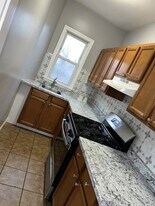 171 Crapo St in New Bedford, MA - Building Photo