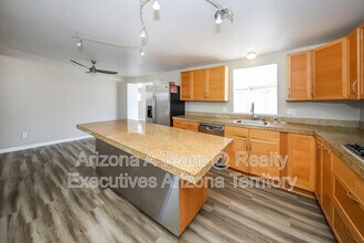 3221 S Grady Ave in Tucson, AZ - Building Photo - Building Photo