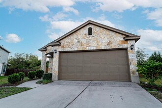 10833 Worn Sole Dr in Austin, TX - Foto de edificio - Building Photo