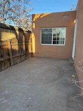 422 Vassar Dr SE in Albuquerque, NM - Building Photo - Building Photo