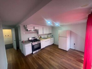 43 Valerie Dr in Yonkers, NY - Building Photo - Building Photo