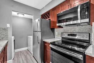 1263 SW 46th Ave in Pompano Beach, FL - Building Photo