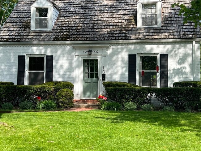 property at 1641 Ravine Ln