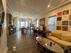 24 Washburn St, Unit 1-CP in Boston, MA - Building Photo - Building Photo