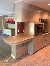 7527 Quail Run Dr in San Antonio, TX - Foto de edificio - Building Photo