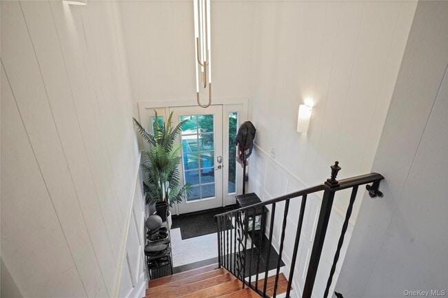 1319 Raleigh Rd in Mamaroneck, NY - Building Photo - Building Photo