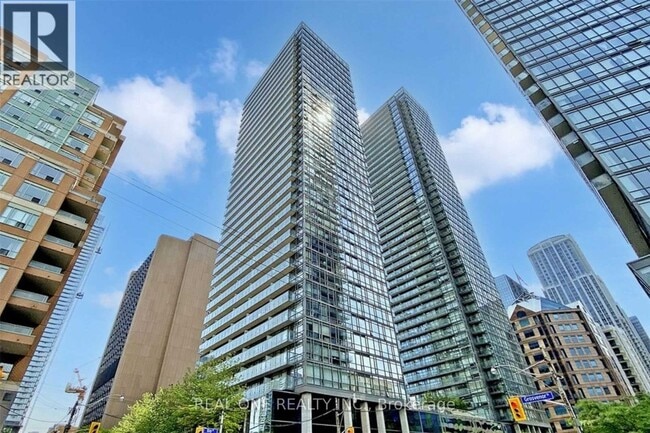 37-1237 Grosvenor St