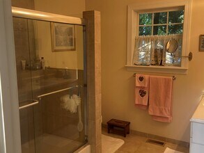 150 Farr Lake Dr, Unit Furnished in Tyrone, GA - Building Photo - Building Photo