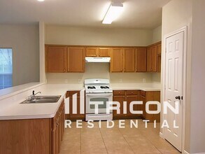 11335 Carla St in Houston, TX - Building Photo - Building Photo