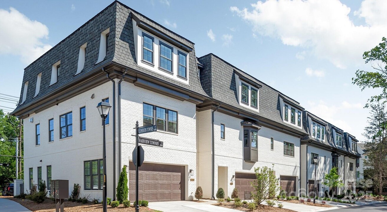 5505 Closeburn Rd in Charlotte, NC - Building Photo