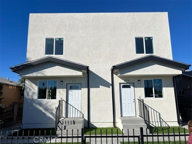 411 E 99th St in Los Angeles, CA - Building Photo - Building Photo