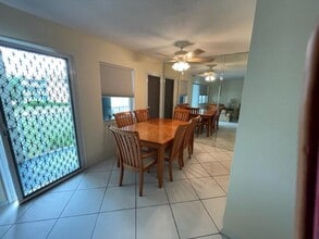 350 Horizon St E in Boynton Beach, FL - Building Photo - Building Photo