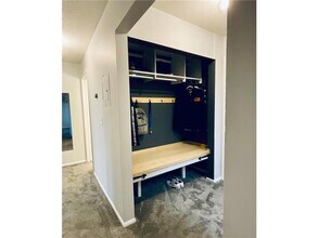 4371 Wilshire Blvd-Unit -304 in Mound, MN - Building Photo - Building Photo