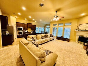 5919 Bristol Path Ln in Sugar Land, TX - Building Photo - Building Photo