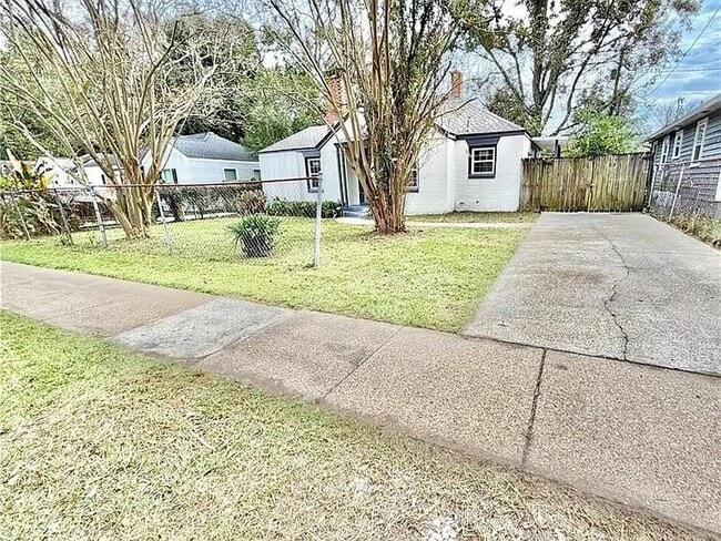 2869 Ralston Rd in Mobile, AL - Building Photo - Building Photo