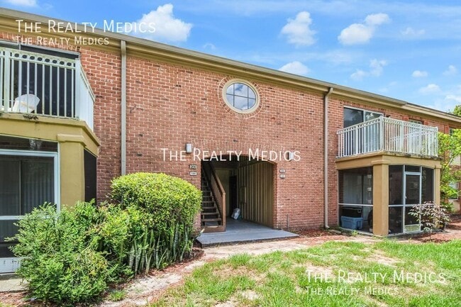 2406 Branch Way in Maitland, FL - Building Photo - Building Photo