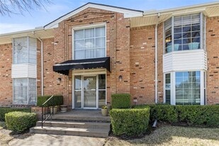 4709 Skillman St in Dallas, TX - Building Photo