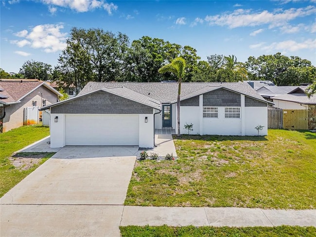12641 98th St N in Largo, FL - Building Photo - Building Photo