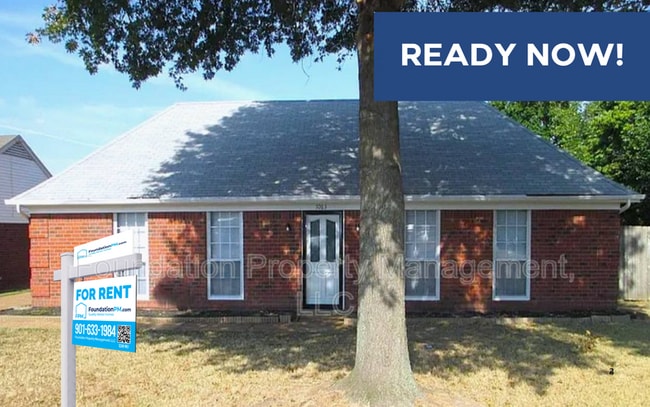 property at 7083 Gleneagles Dr