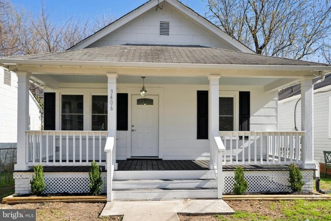property at 3406 Stockton St