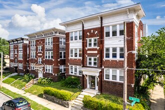 1215-1217 W 41st St in Kansas City, MO - Foto de edificio - Building Photo