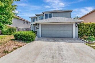 22300 Sands Point Dr in Boca Raton, FL - Building Photo - Building Photo