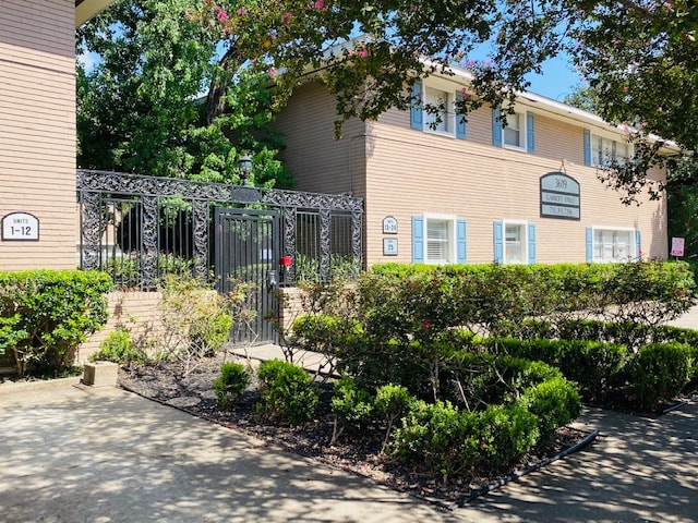 3619 Garrott St in Houston, TX - Building Photo - Building Photo