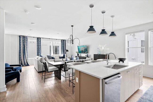 103 Lucile St in Nashville, TN - Foto de edificio - Building Photo