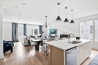 103 Lucile St in Nashville, TN - Building Photo - Building Photo