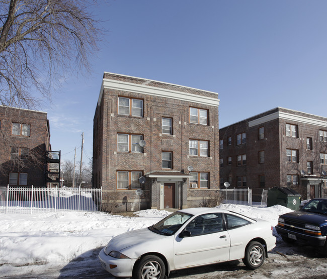 6th and Hickman Apartments