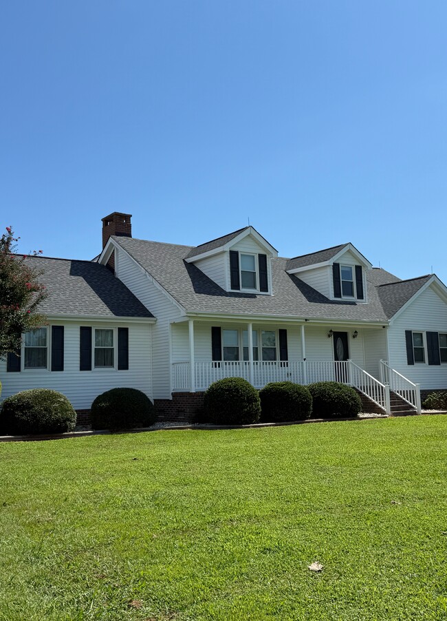 property at 105 Ainsley Rd