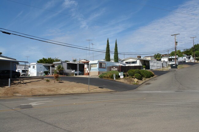 Buena Vista in Vista, CA - Foto de edificio - Building Photo