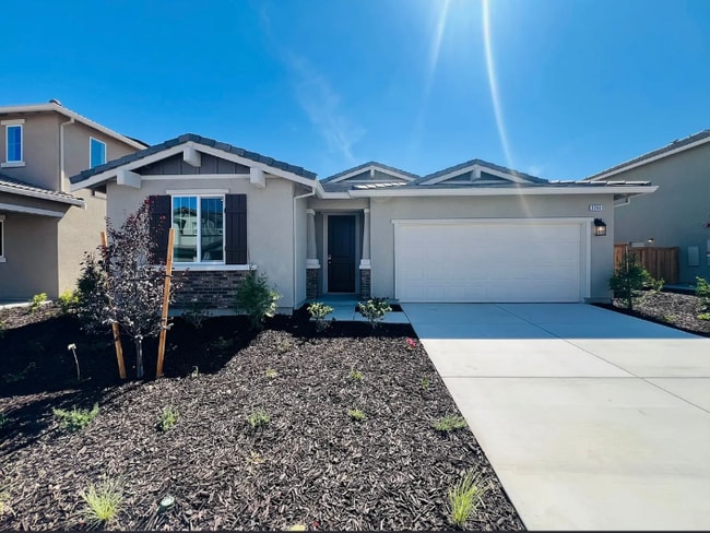 property at 1744 Halo Ave