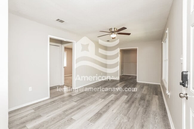 933 Tyler St in Pearl, MS - Building Photo - Building Photo