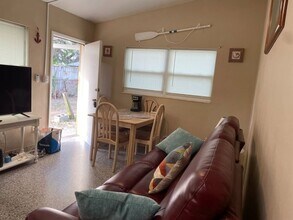 2125 Highland Ave in Melbourne, FL - Building Photo - Building Photo