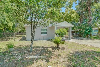 3725 Pine View Cir in Jacksonville, FL - Building Photo - Building Photo
