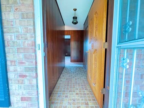 6665 Angling Rd in Coloma, MI - Building Photo - Building Photo