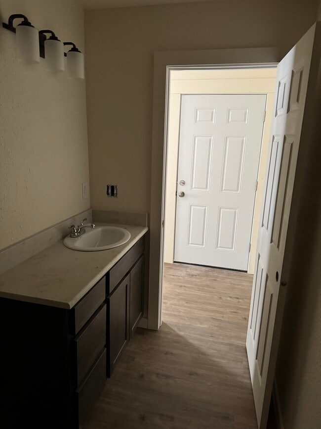 4106 Victory Ave in Racine, WI - Building Photo - Building Photo