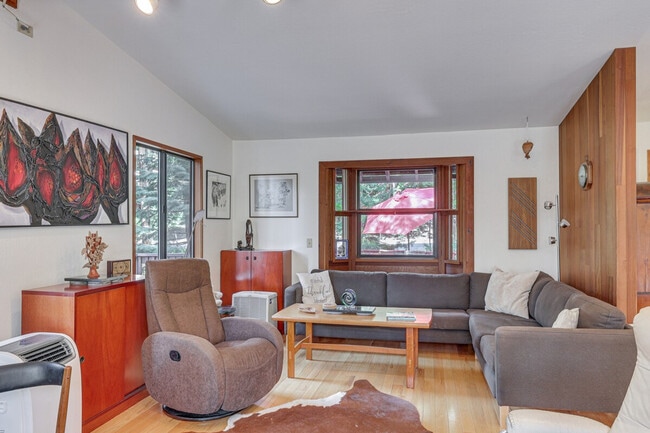 320 Rim Dr, Unit ID1386151P in Tahoe Vista, CA - Building Photo - Building Photo