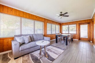 208 Woodbine Ave in Tampa, FL - Building Photo - Building Photo