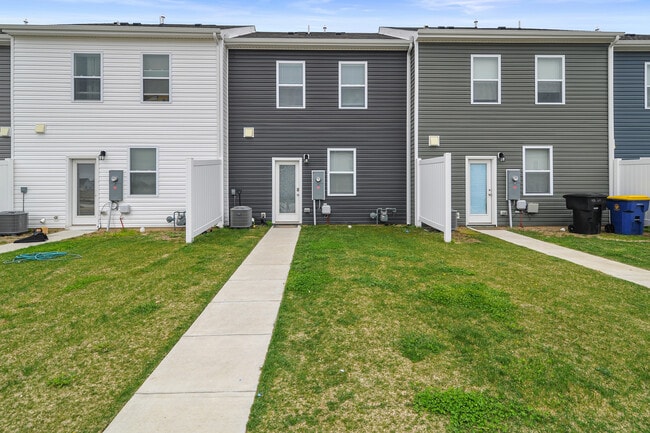 420 Ridgley Blvd in Dover, DE - Building Photo - Building Photo