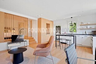 215 Molino Ave in Mill Valley, CA - Building Photo