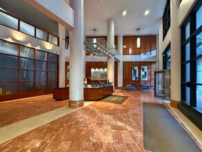 211 E Ohio St, Unit 2707 in Chicago, IL - Building Photo - Building Photo