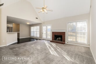 1008 Maria Dr in Mcdonough, GA - Building Photo - Building Photo