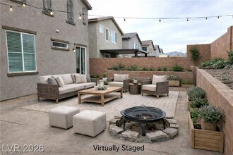 1027 Huckburn Ave in Henderson, NV - Building Photo - Building Photo