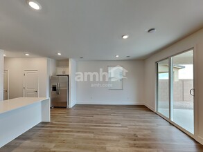 9647 Harkes Dr in Tucson, AZ - Building Photo - Building Photo