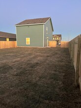 101 Jack Browning Drive in Jarrell, TX - Building Photo - Building Photo