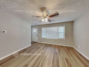 4172 Renfrew Ct SW in Atlanta, GA - Foto de edificio - Building Photo