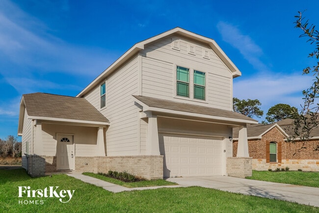14725 Country Club Dr in Beaumont, TX - Building Photo - Building Photo