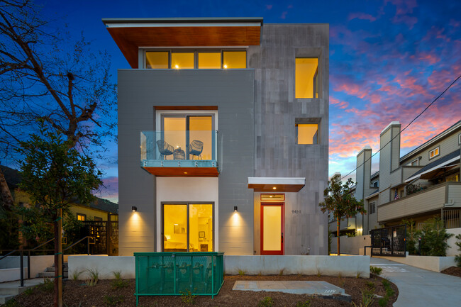 941 E California Blvd in Pasadena, CA - Building Photo - Building Photo